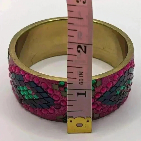 Hot Pink Rhinestone Bedazzled Bracelet with shiny jewels bangle - Picture 2 of 6